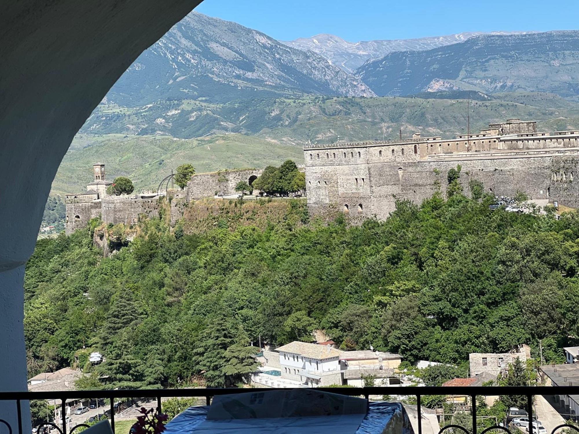 Guest House Salaria Gjirokaster Exterior photo