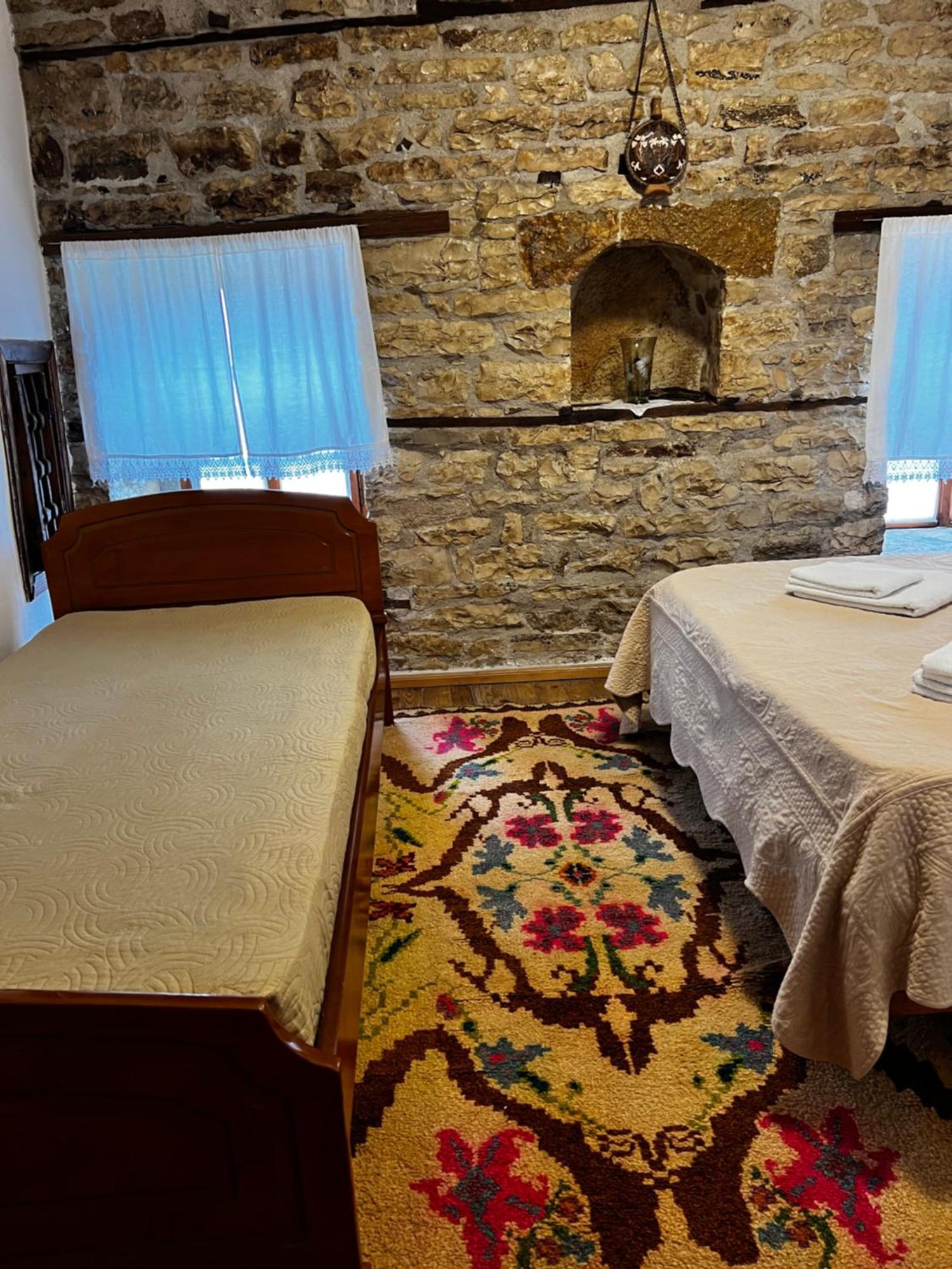 Guest House Salaria Gjirokaster Exterior photo