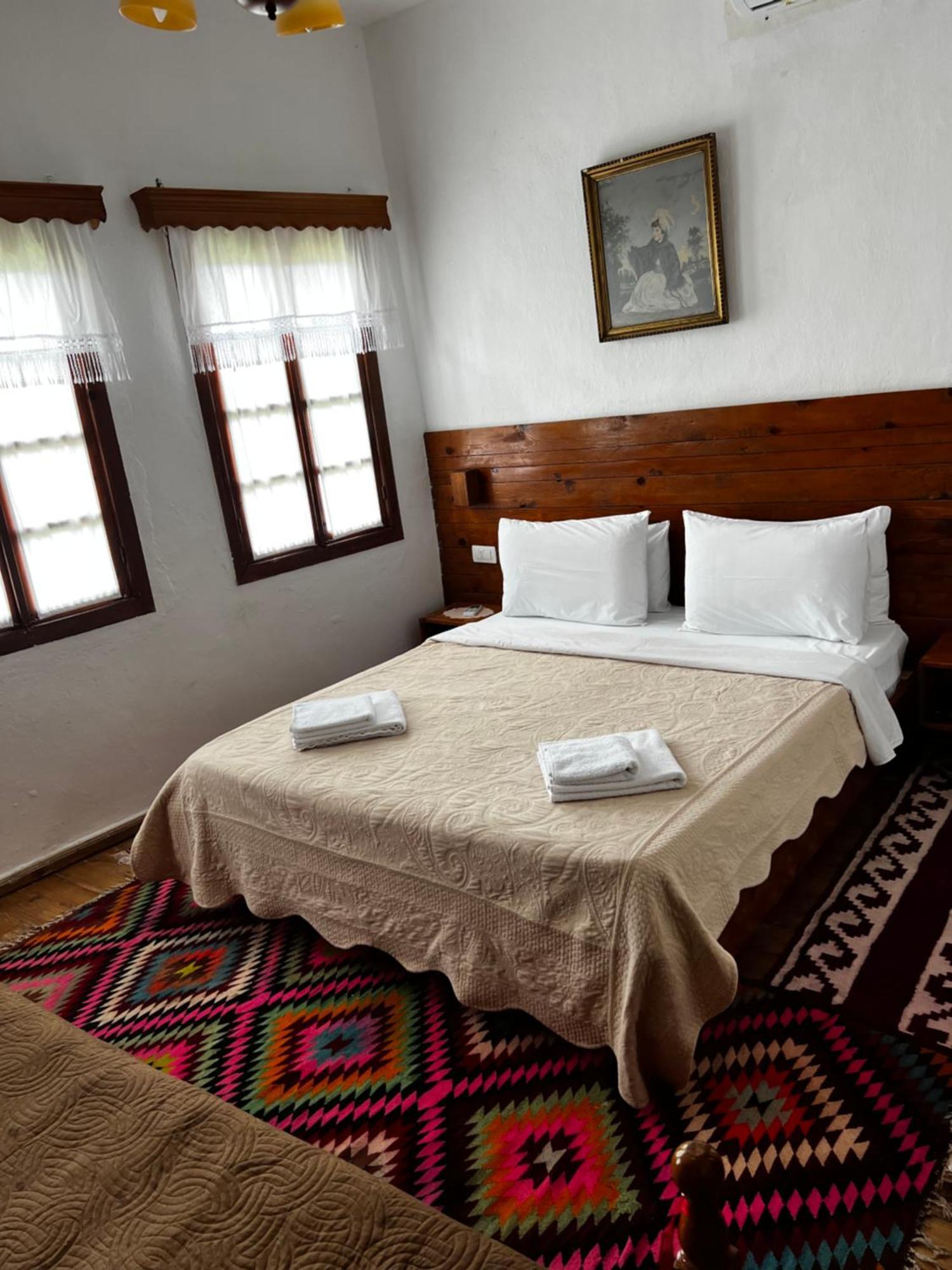 Guest House Salaria Gjirokaster Exterior photo